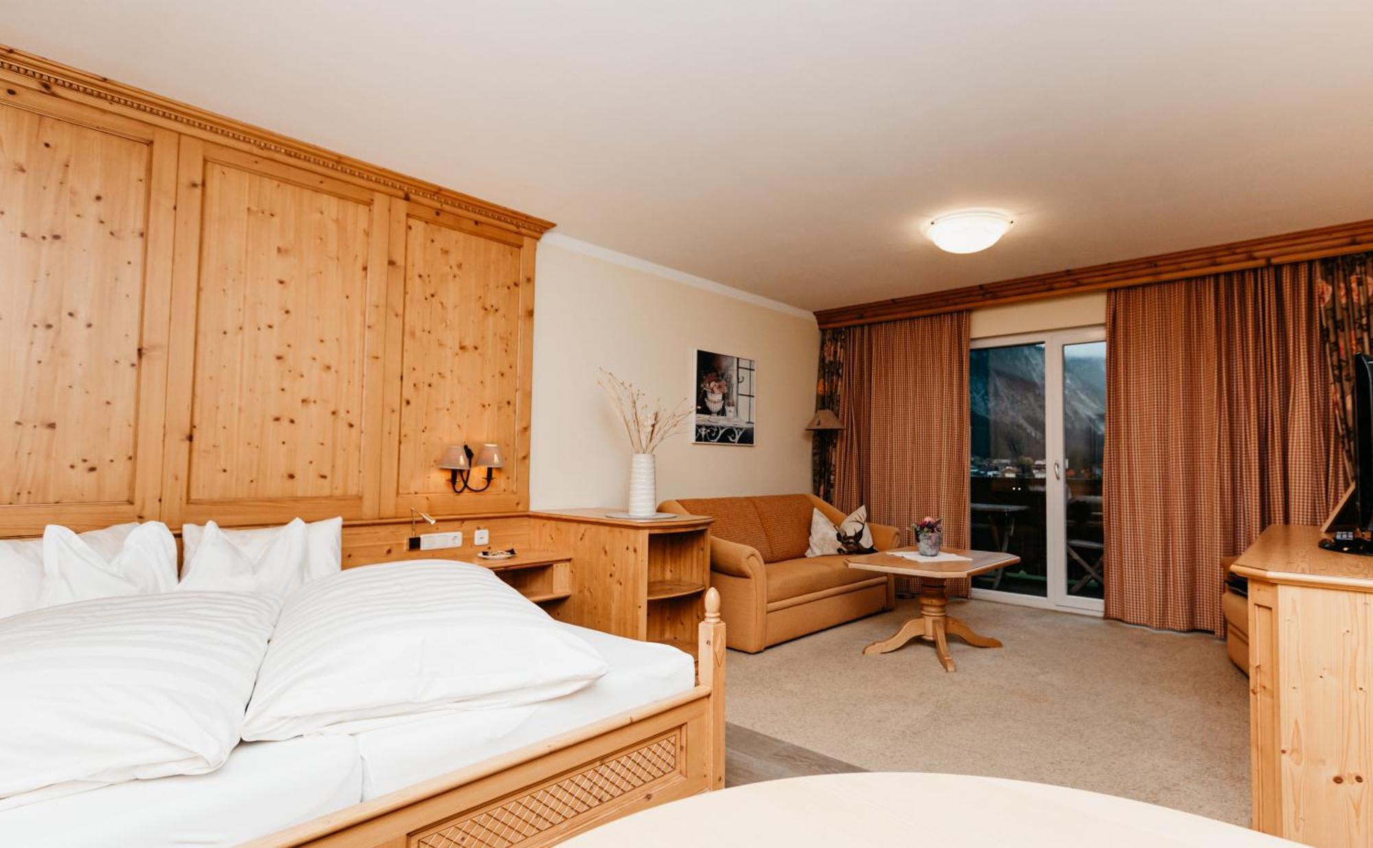 Hotel Hohenfels Tannheim Esterno foto